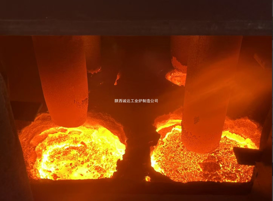 Oven busur terendam DC besar empat elektroda
