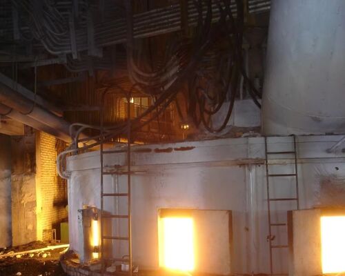 Tungku industri untuk produksi ferro silikon Tungku busur tenggelam untuk peleburan logam Tungku induksi untuk peleburan